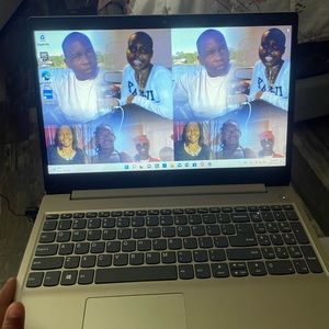 Lenovo ideapad 3 8gb ram touch screen